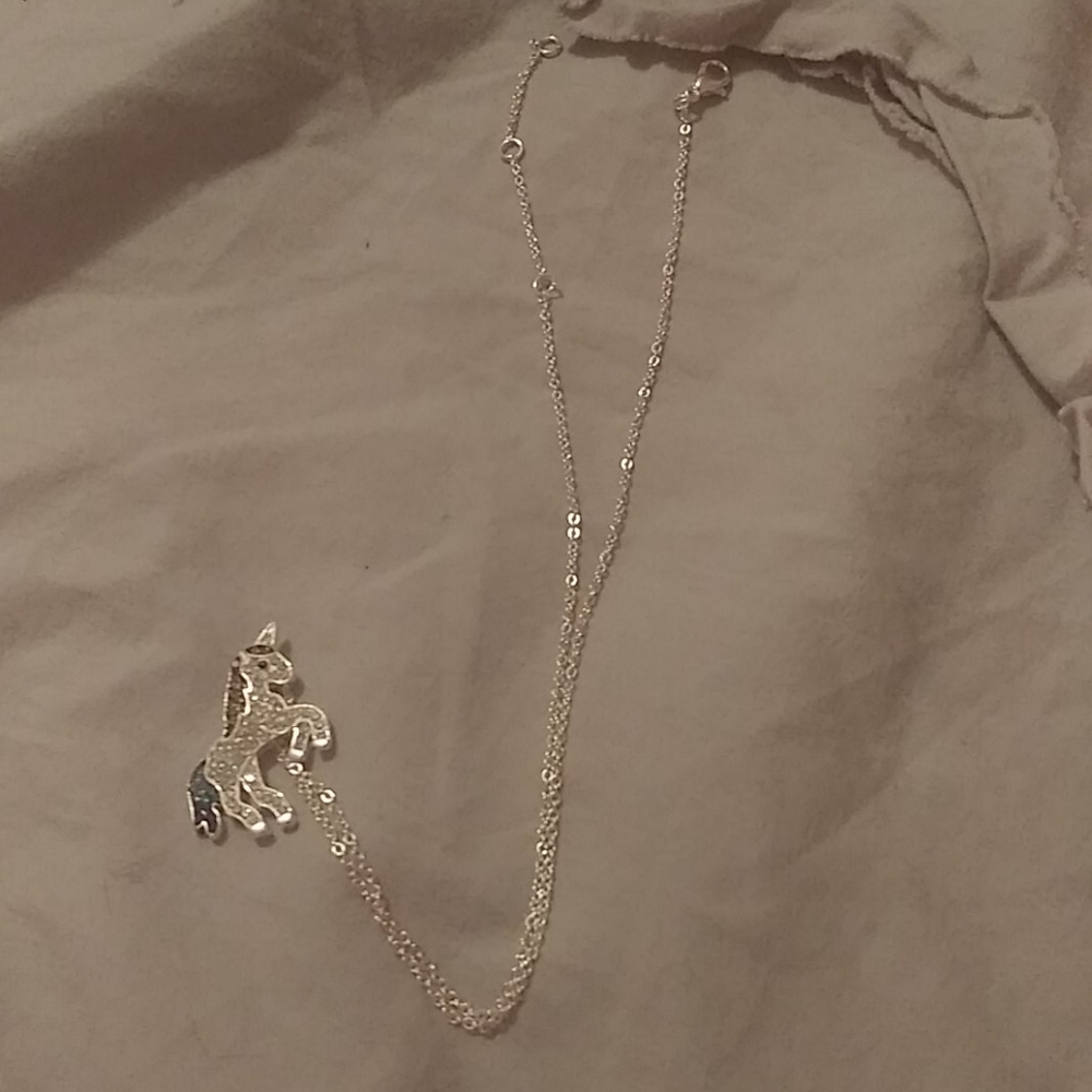 Girls unicorn rhinestone necklace